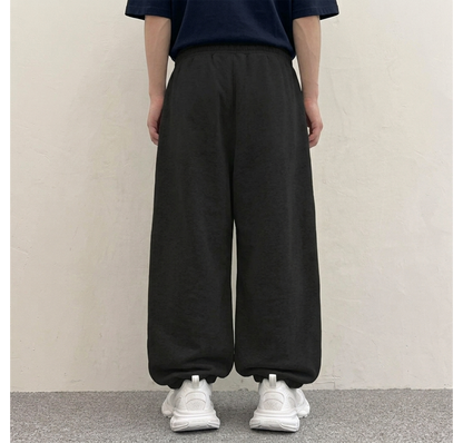 Essential Baggy Sweatpant