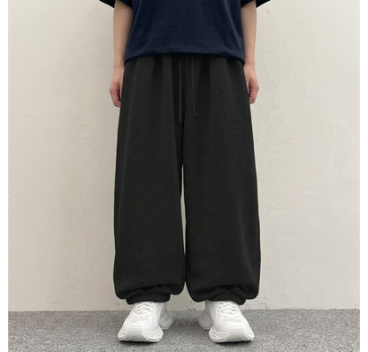 Essential Baggy Sweatpant