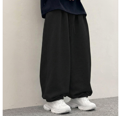 Essential Baggy Sweatpant